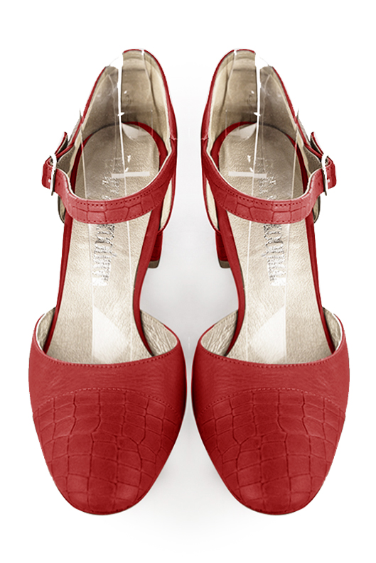 Scarlet red women's open side shoes, with an instep strap. Round toe. Medium block heels. Top view - Florence KOOIJMAN